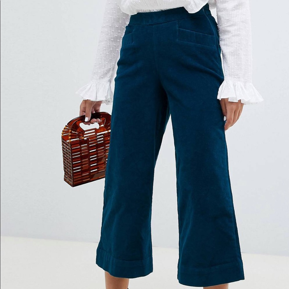 NWT - VERA MODA Petite Cord Wide Leg Pants
